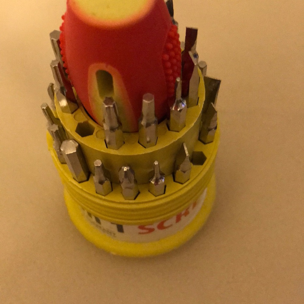 Screwdriver Set - Picture 6 of 6